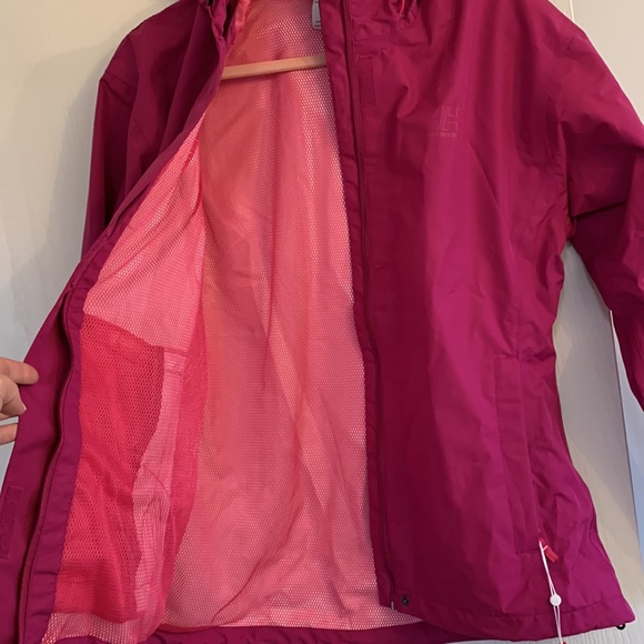 Brand new Helly Hansen rain jacket with tags - Picture 4 of 5